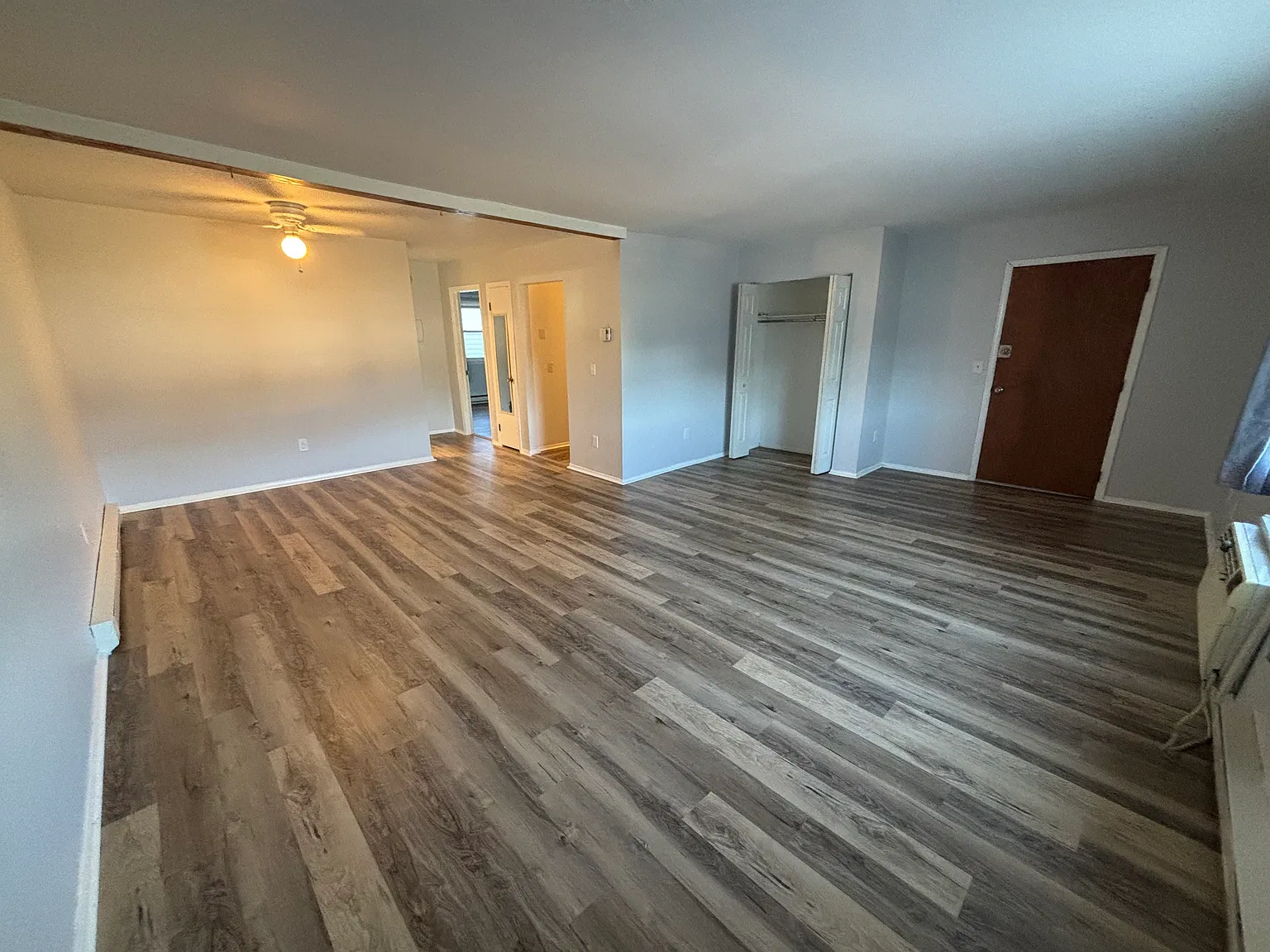 1 bed, 800 sqft, $1,700 — Photo 2