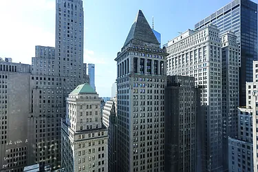 Rented by BARNES New York