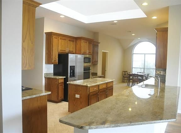 5th image of 632 Water Oak Dr