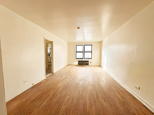 Rented by Brooklyn Property Group LLC | media 10