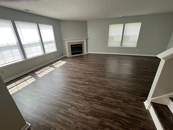 2nd image of 10499 Wintergreen Way