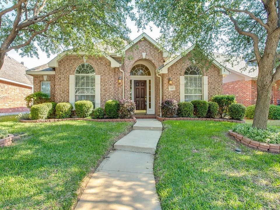 1st image of 1468 Forest Oaks Ct
