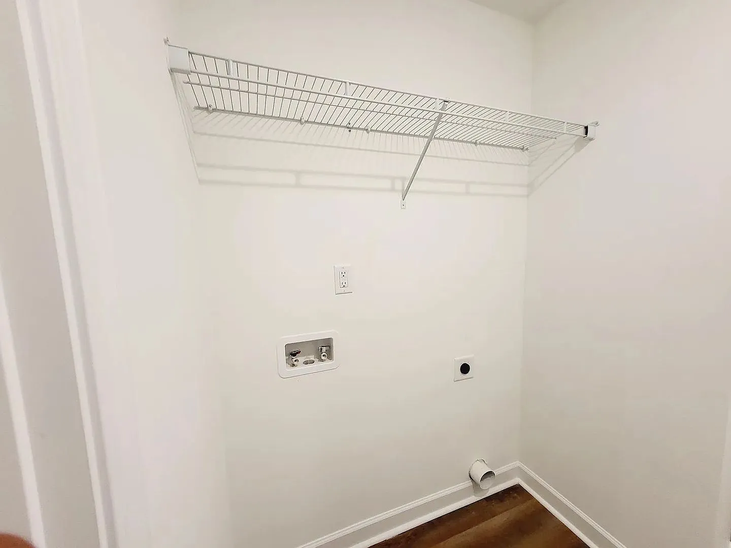 Room in 3 Bedroom Home in Spencer — Photo 3