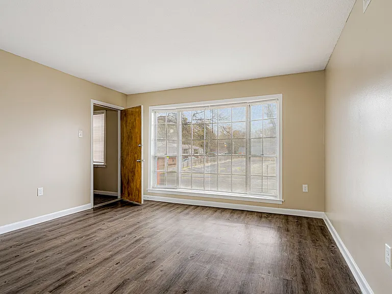 Sherwood Flats — Photo 37