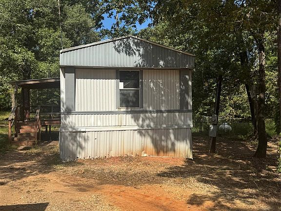 2nd image of 15497 Parret Ln