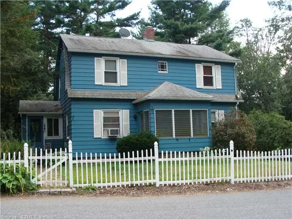 609 School St, Putnam, CT 06260