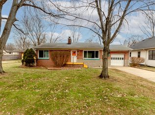 992 N Prospect Rd, Ypsilanti, MI 48198