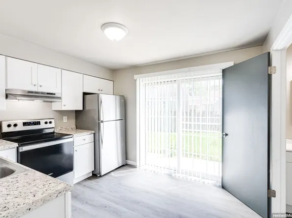 1327 Trader Rd., 1327 Trader Rd #1, Menasha, WI 54952