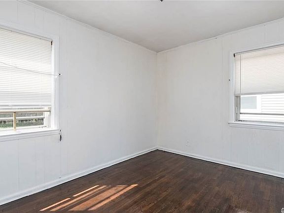 5th image of 8150 262nd St