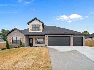 7872 Teton Trail Ave, Springdale, AR 72762