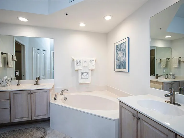 7655 Pebble Creek Cir #201 — Photo 16