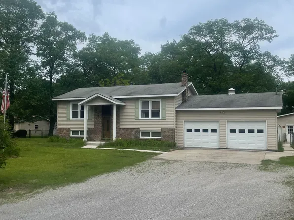 5700 Weir Rd, Oscoda, MI 48750