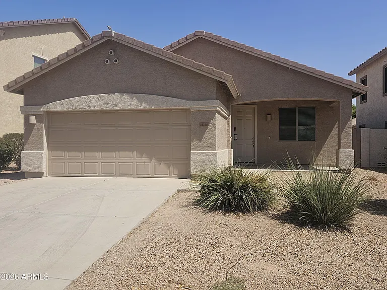 41240 W Capistrano Dr #37459-W — Photo 1
