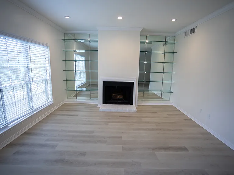 4403 Bellaire Dr S #222 — Photo 6