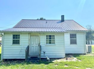 333 Club House Rd, Martinsville, VA 24112