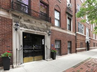 512bel, Chicago, IL 60614