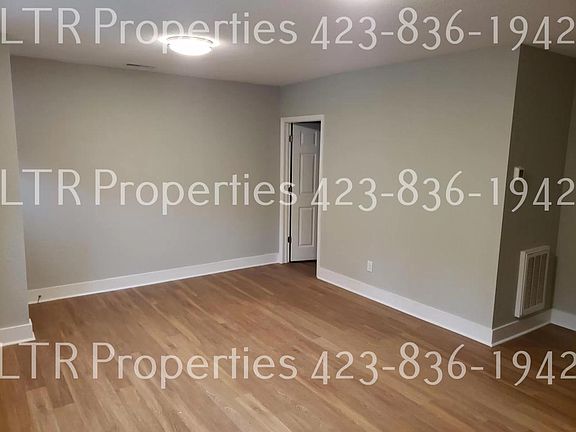 2nd image of 3217 Pinewood Ave #3