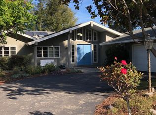 1525 Kensington Cir, Los Altos, CA 94024