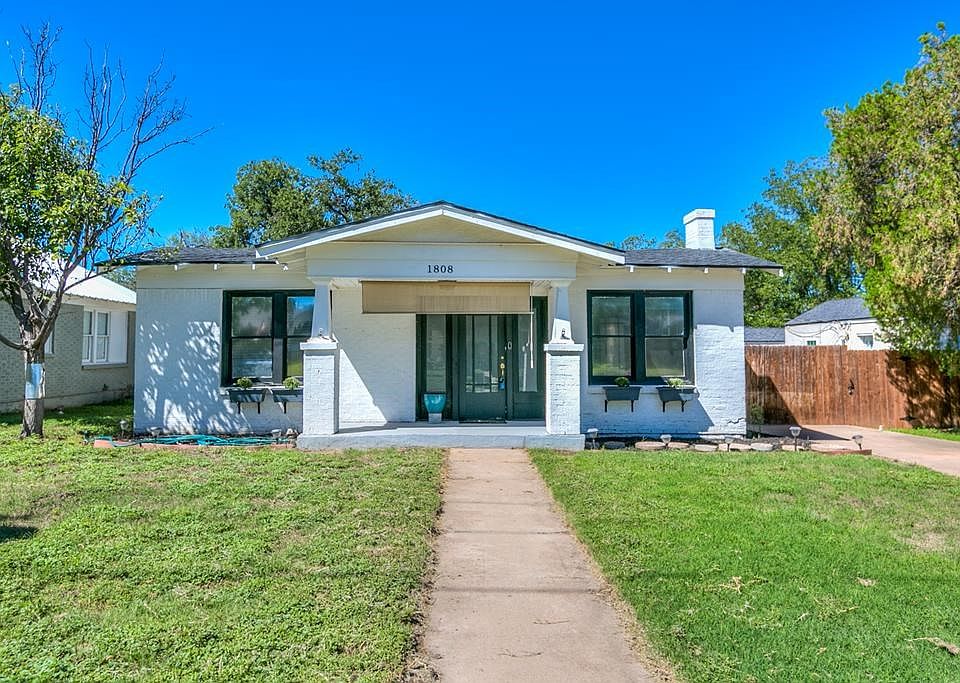 1st image of 1808 W Avenue I
