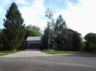 898 E Riparian Dr, Draper, UT 84020