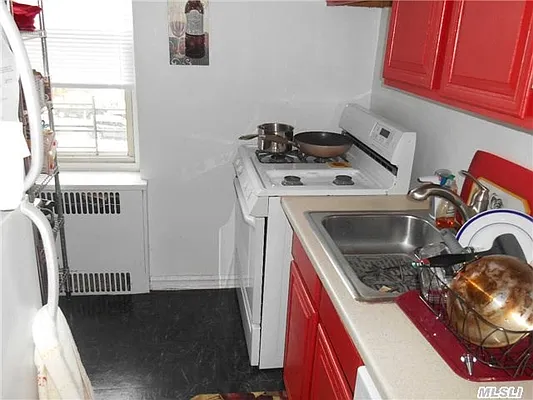 Sold by Benjamin Realty Since 1980 | media 9