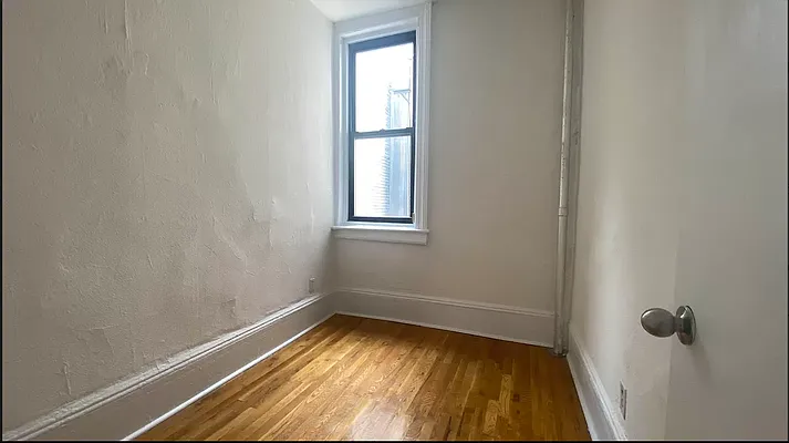 Rented by Ethan Blinder, LREB | media 11