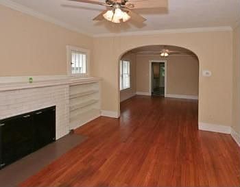 4th image of 1632 Dauphin Ln