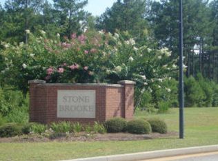 236 Stone Brooke Dr, Gray, GA 31032