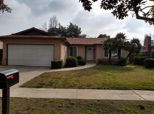 3425 W Oswego Ave, Fresno, CA
