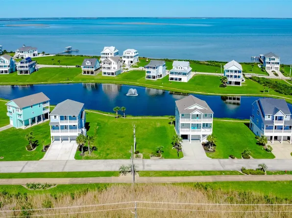 26830 Estuary Dr, Galveston, TX 77554