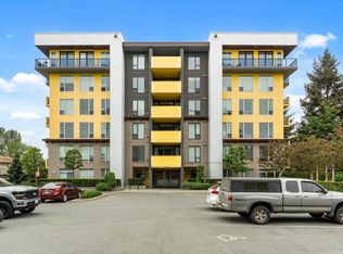 2555 Ware St #301, Abbotsford, BC V2S0J4
