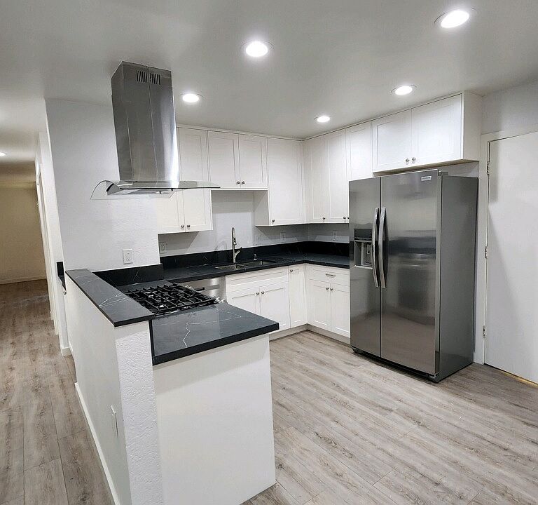 1st image of 16672 Blanton Ln APT 1