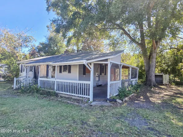 214 James Arthur Avenue, New Bern, NC 28560