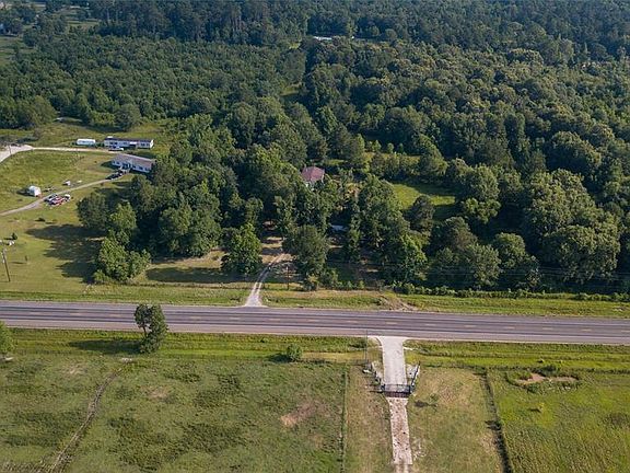 4th image of 4781 Highway 105 E