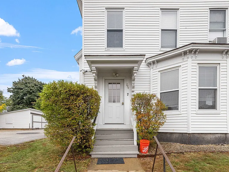 792 Grove St #1 — Photo 37