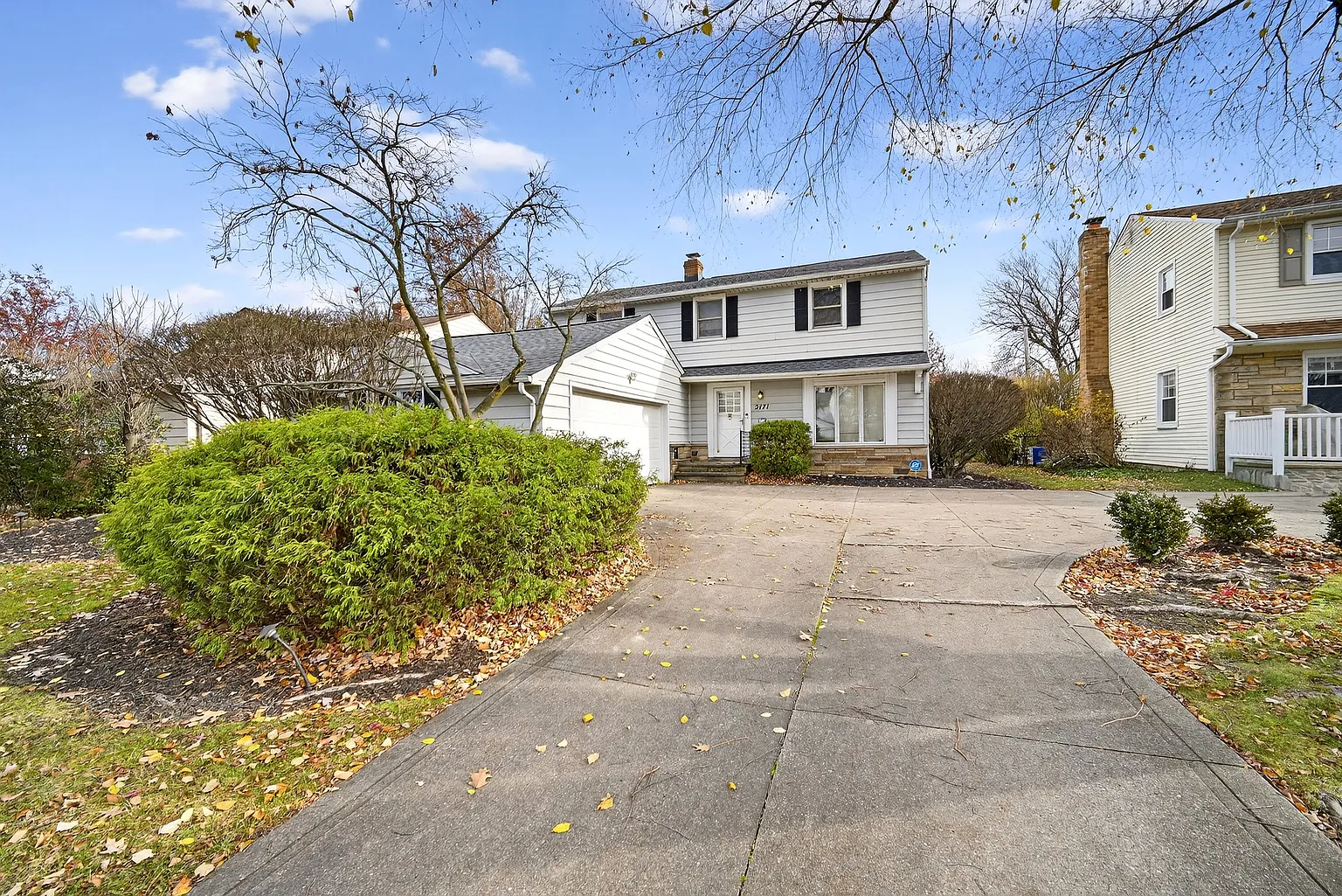2171 Cedarview Dr photo 1
