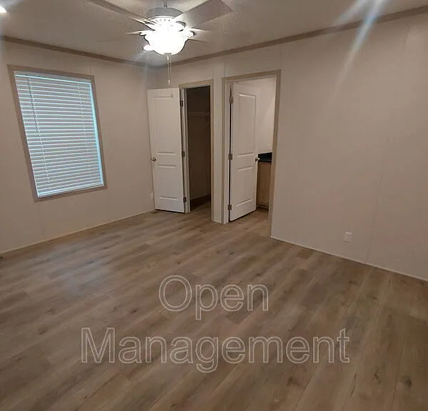 330 Kevin Dr — Photo 11