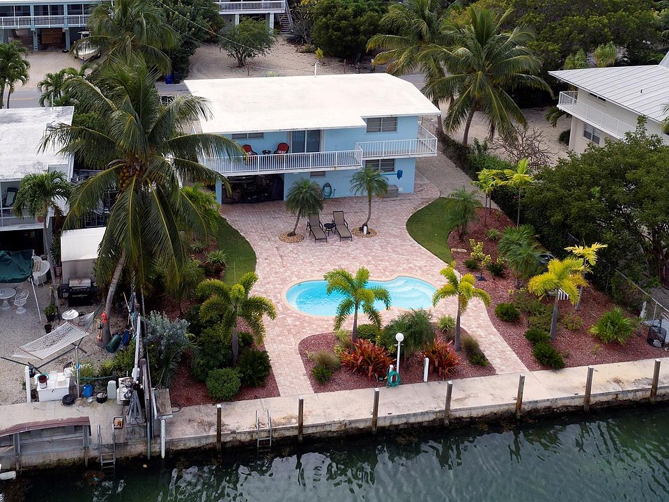 1st image of 169 Ocean Dr