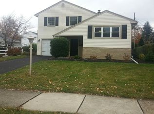 1865 Robin Way, Bethlehem, PA 18018