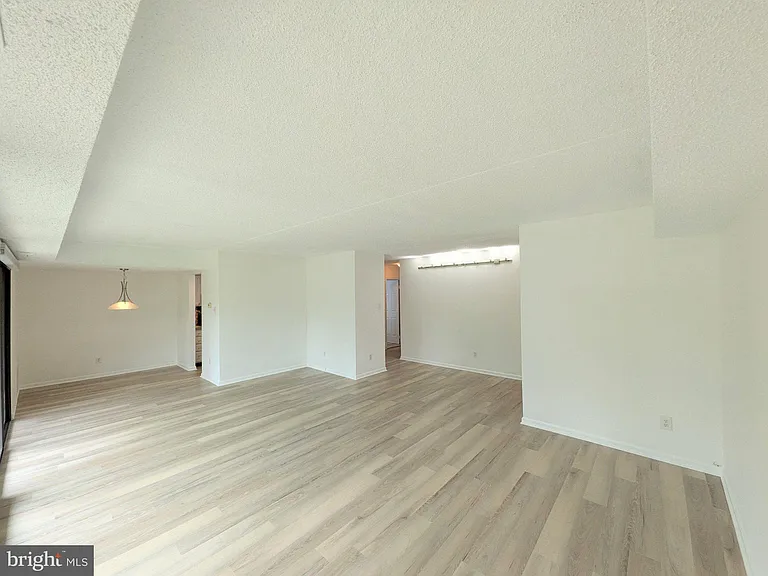 34 Hermitage Dr #34 — Photo 7