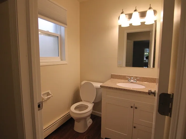 Forest Place Apartments — Photo 25