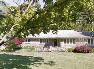 166 Thackery Rd, Rochester, NY 14610