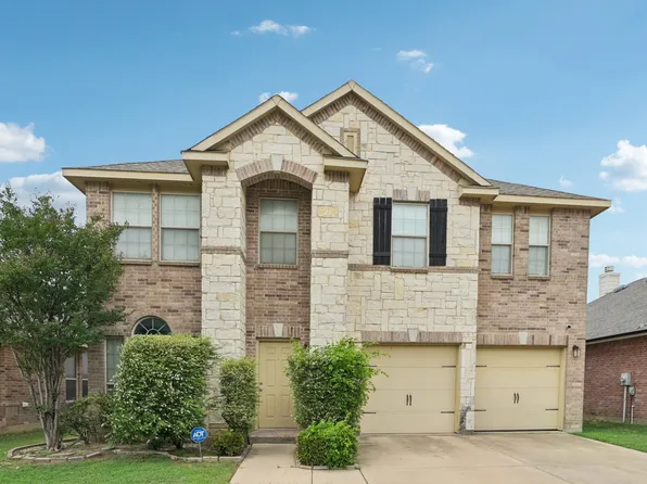 8841 Noontide Dr, Fort Worth, TX 76179
