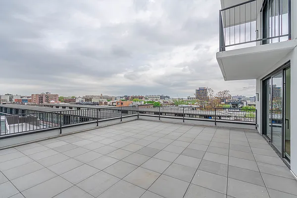 Rented by Modern Spaces | media 30