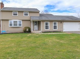 33 Jewel St, Enfield, CT 06082