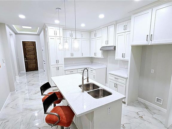 4th image of 2908 N Alyna Ave