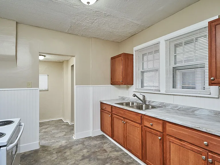 346 Beechwood Dr — Photo 8