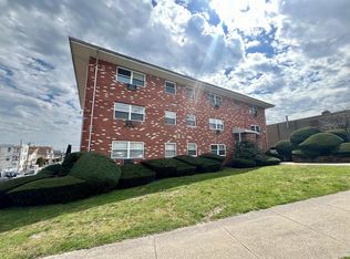35 Beers St APT 103, Bridgeport, CT 06606