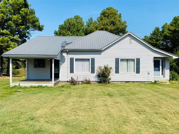 1941 N Shell Rd, Olney, IL 62450