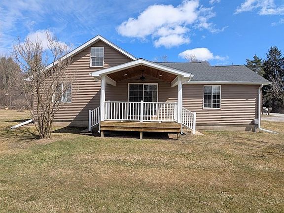 3rd image of 11680 W Freeland Rd